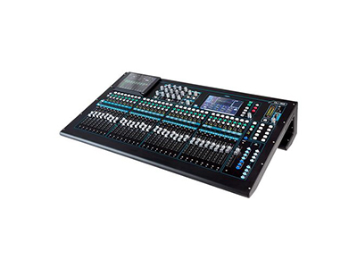 ALLEN&HEATH Qu-32 數(shù)字調(diào)音臺 ALLEN&HEATH Qu-32 數(shù)字調(diào)音臺