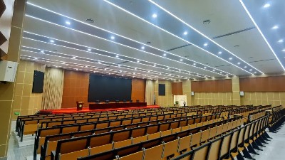 企業(yè)多功能廳全套音視頻設備包括哪些設備?？